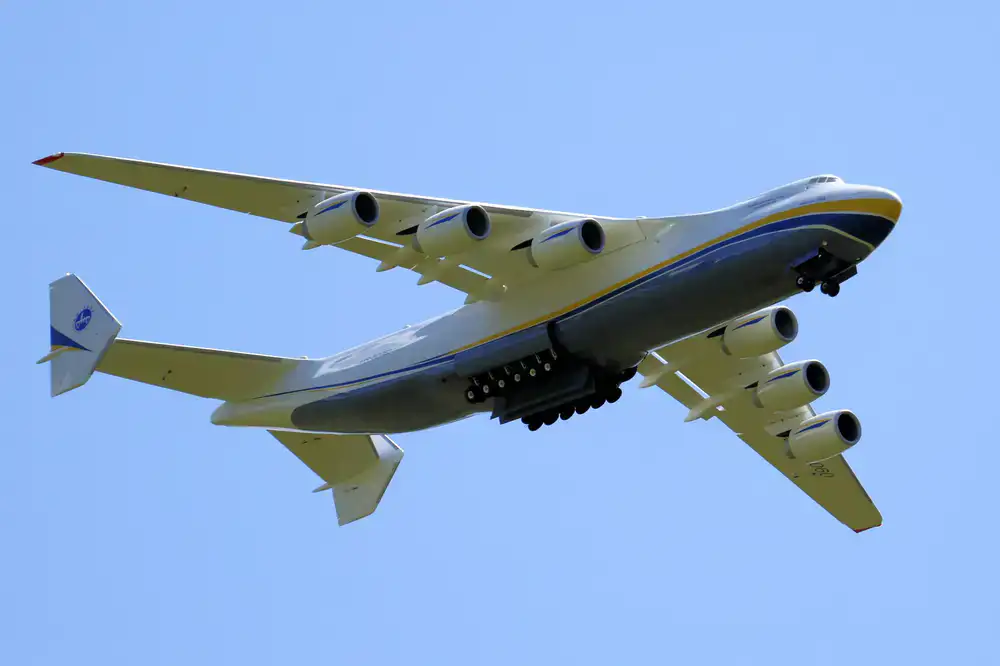 Heavy aircraft endorsement badge
