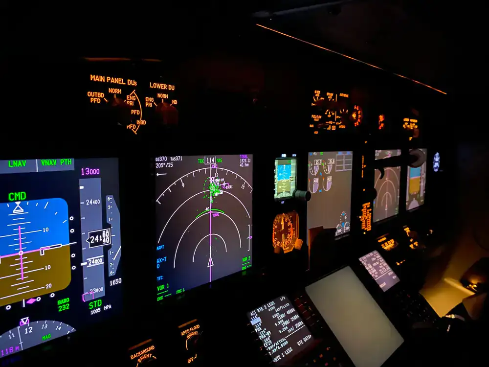 Virtual pilot analyzing flight tracker on a monitor